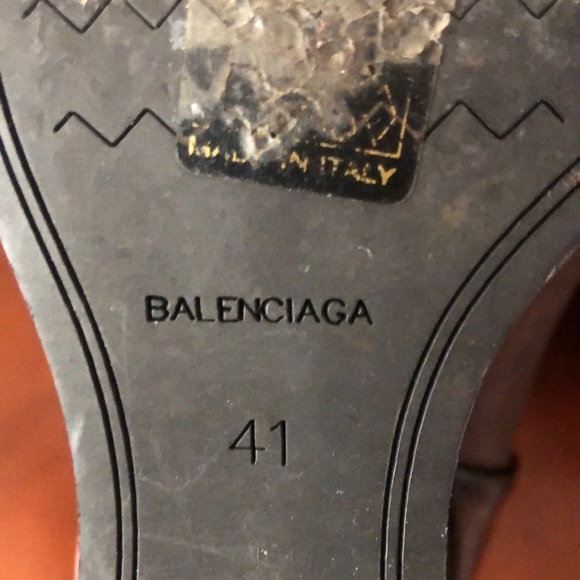 Balenciaga Stylish Brown Wedge Ankle Boots - Picture 10 of 10